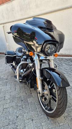 HARLEY-DAVIDSON STREET GLIDE HARLEY-DAVIDSON STREET GLIDE